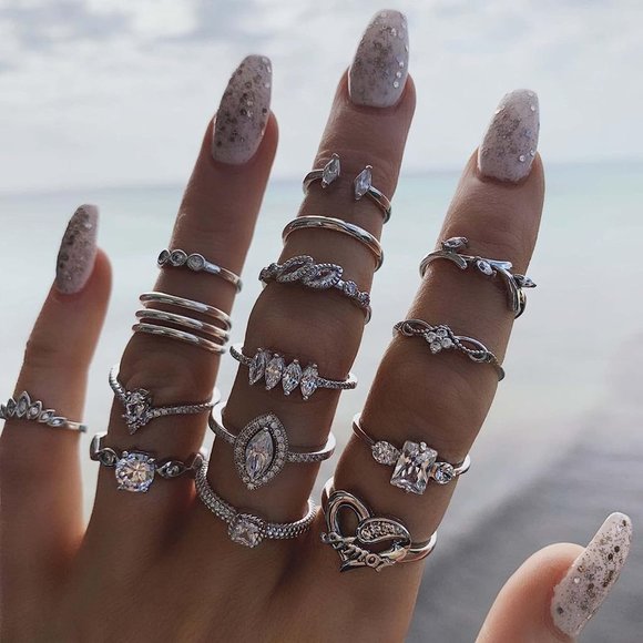 Jewelry - (NWT) 15Pcs/Set Rhinestone Finger Rings, Creative Alloy Different Patterns